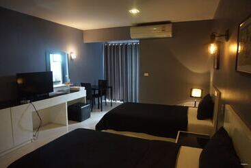 هتل Varinthorn Residence