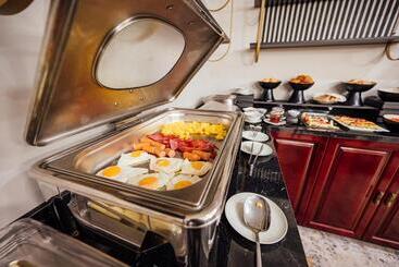 L`art Hotel Carei
