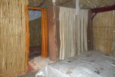 تختخواب و صبحانه Bivouac Des Aigles