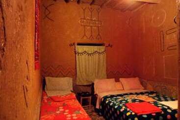 فندق فئة نجمة واحدة Auberge Amazigh