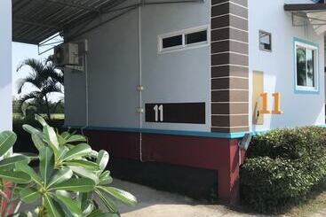 هتل Safe House Phatthalung Resort