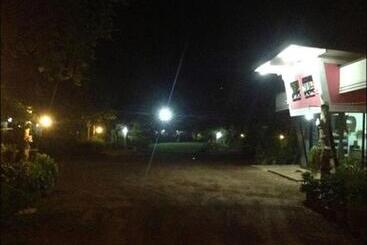 هتل Tara Resort Nakae Renu