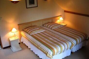 펜션 Chambres D Hôtes La Poirière