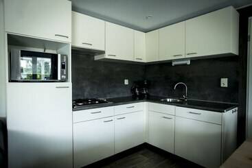 استراحتگاه Holiday Park Duinhoeve