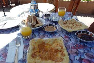 تختخواب و صبحانه Auberge Isabel