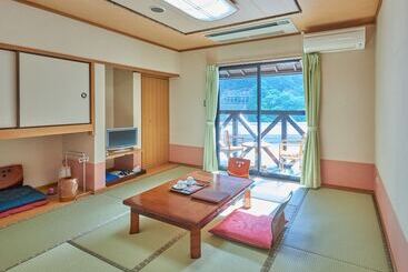 هتل Blue Villa Anabuki