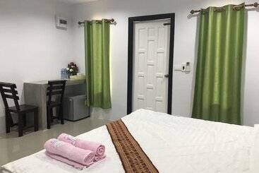 هتل Kanyaphat Gardenview Resort
