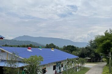 هتل Nahinlad Resort