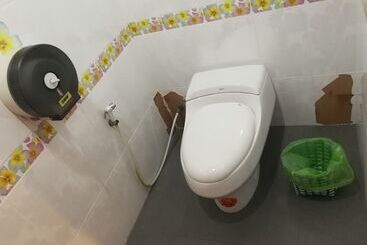 هتل Reurn Thai Resort Ratchaburi