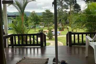 هتل Sangvimarn Resort