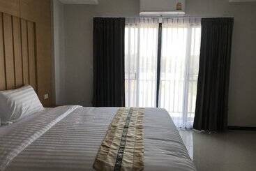 هتل The Royal Ville Residence