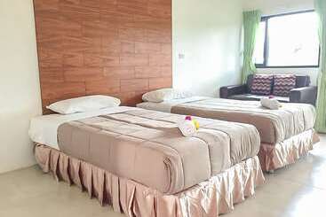 هتل Wangyao Riverside Resort