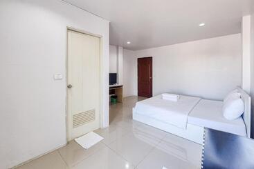膳宿费 Freesia Guesthouse Klong Luang