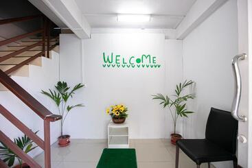 膳宿费 Freesia Guesthouse Klong Luang