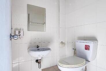 膳宿费 Freesia Guesthouse Klong Luang