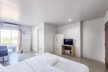 膳宿费 Freesia Guesthouse Klong Luang