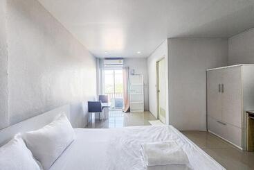 膳宿费 Freesia Guesthouse Klong Luang