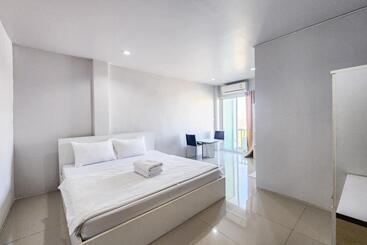 膳宿费 Freesia Guesthouse Klong Luang