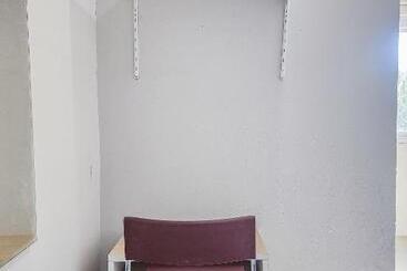 膳宿费 Freesia Guesthouse Klong Luang
