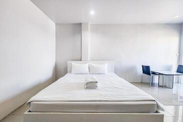 膳宿费 Freesia Guesthouse Klong Luang
