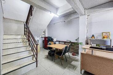 膳宿费 Freesia Guesthouse Klong Luang