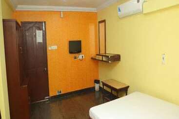 Thamarai Resort