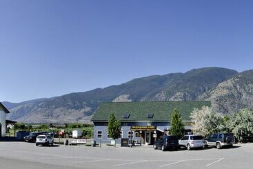 تختخواب و صبحانه Crowsnest Vineyards Guesthouse