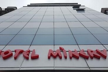 هتل Minerva Pazar