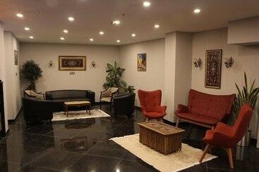 هتل Minerva Pazar
