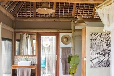 هتل Travessia Beach Lodge