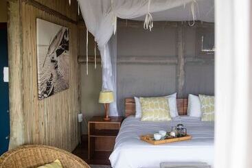 هتل Travessia Beach Lodge