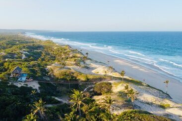 هتل Travessia Beach Lodge