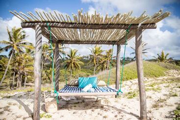 هتل Travessia Beach Lodge