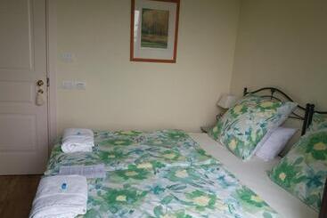 تختخواب و صبحانه Alta Villa The Countryhouse Adults Only Boutique Bnb