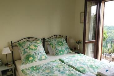 تختخواب و صبحانه Alta Villa The Countryhouse Adults Only Boutique Bnb