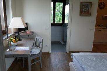 تختخواب و صبحانه Alta Villa The Countryhouse Adults Only Boutique Bnb