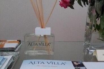 تختخواب و صبحانه Alta Villa The Countryhouse Adults Only Boutique Bnb