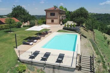 تختخواب و صبحانه Alta Villa The Countryhouse Adults Only Boutique Bnb