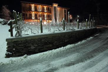 קוטג'' Agriturismo Prada