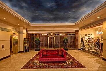 Carnegie Hotel & Spa