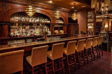 Carnegie Hotel & Spa