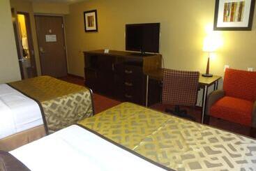 Best Western Plus Tulsa Woodland Hills Hotel And Suites