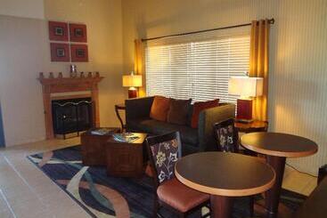 Best Western Plus Tulsa Woodland Hills Hotel And Suites