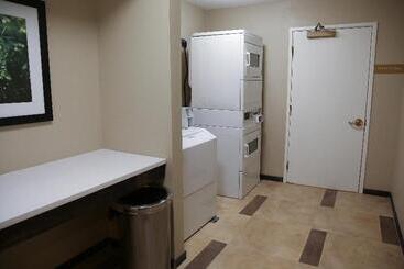 هتل Candlewood Suites   Portland   Scarborough, An Ihg