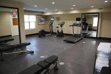 هتل Candlewood Suites   Portland   Scarborough, An Ihg