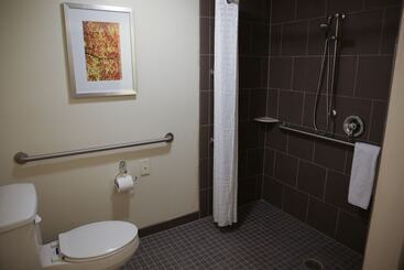 هتل Candlewood Suites   Portland   Scarborough, An Ihg