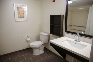 هتل Candlewood Suites Portland Scarborough, An Ihg