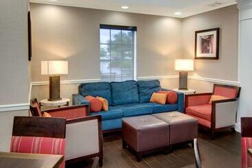 هتل Comfort Inn West Monroe Near Sports & Events Center