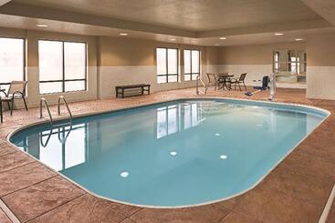 هتل Country Inn & Suites By Radisson, Dayton South, Oh