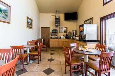 هتل Quality Inn Gunnison Crested Butte